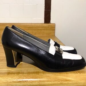 St. John Vintage Black Heels Size 8.5
